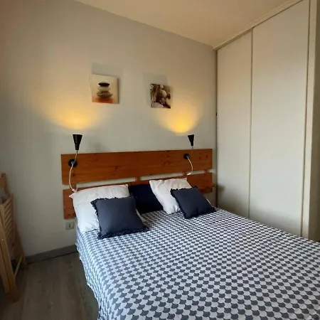 Cosy Avec Piscine, Terrasse Et Parking - 250m De La - 6 Pers. - Fr-1-225d-141 Apartamento Saint-Cyprien (Pyrenees-Orientales)